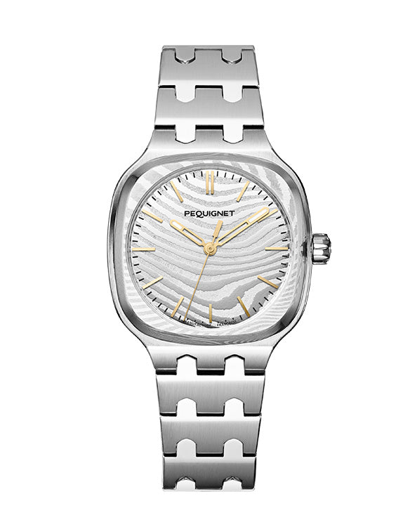 Moorea Vintage watch: Triomphe Chrono Quartz